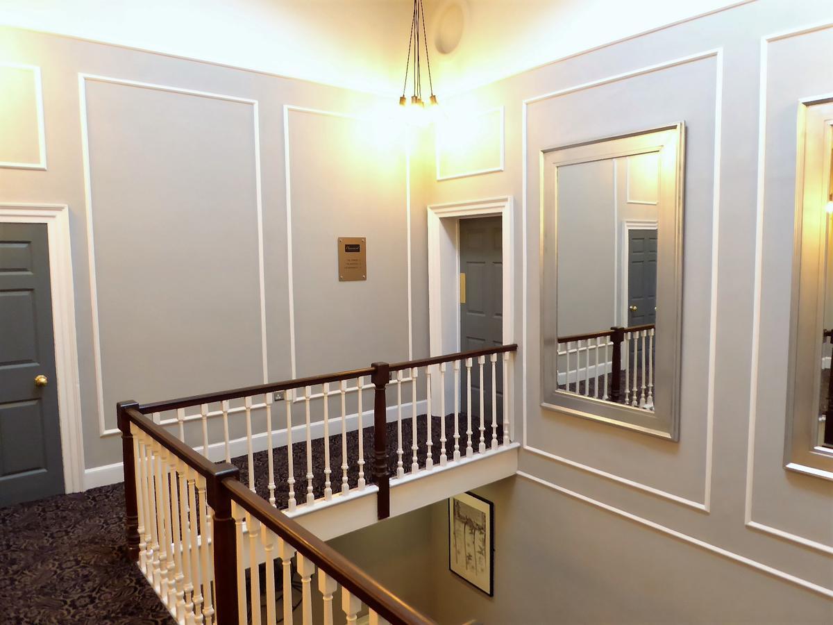 The Corson At Claremont Apartments Лийдс Екстериор снимка